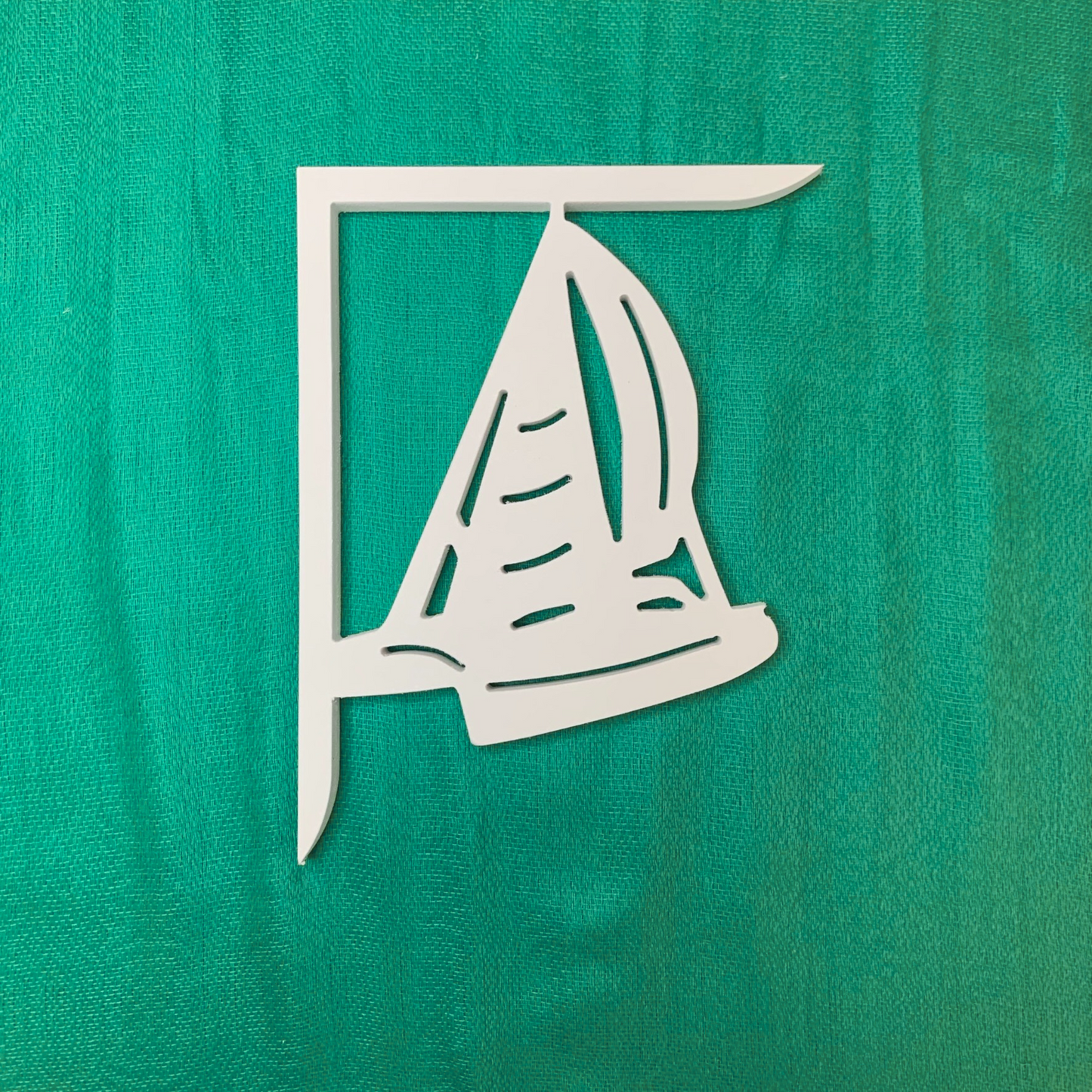 Mailbox Bracket - Catamaran - Small 7" x 9"
