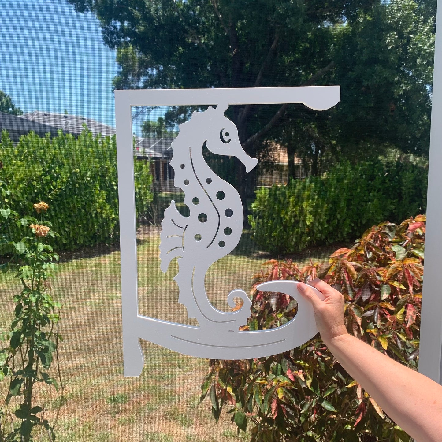 Mailbox Bracket - Seahorse - Large 16" x21"