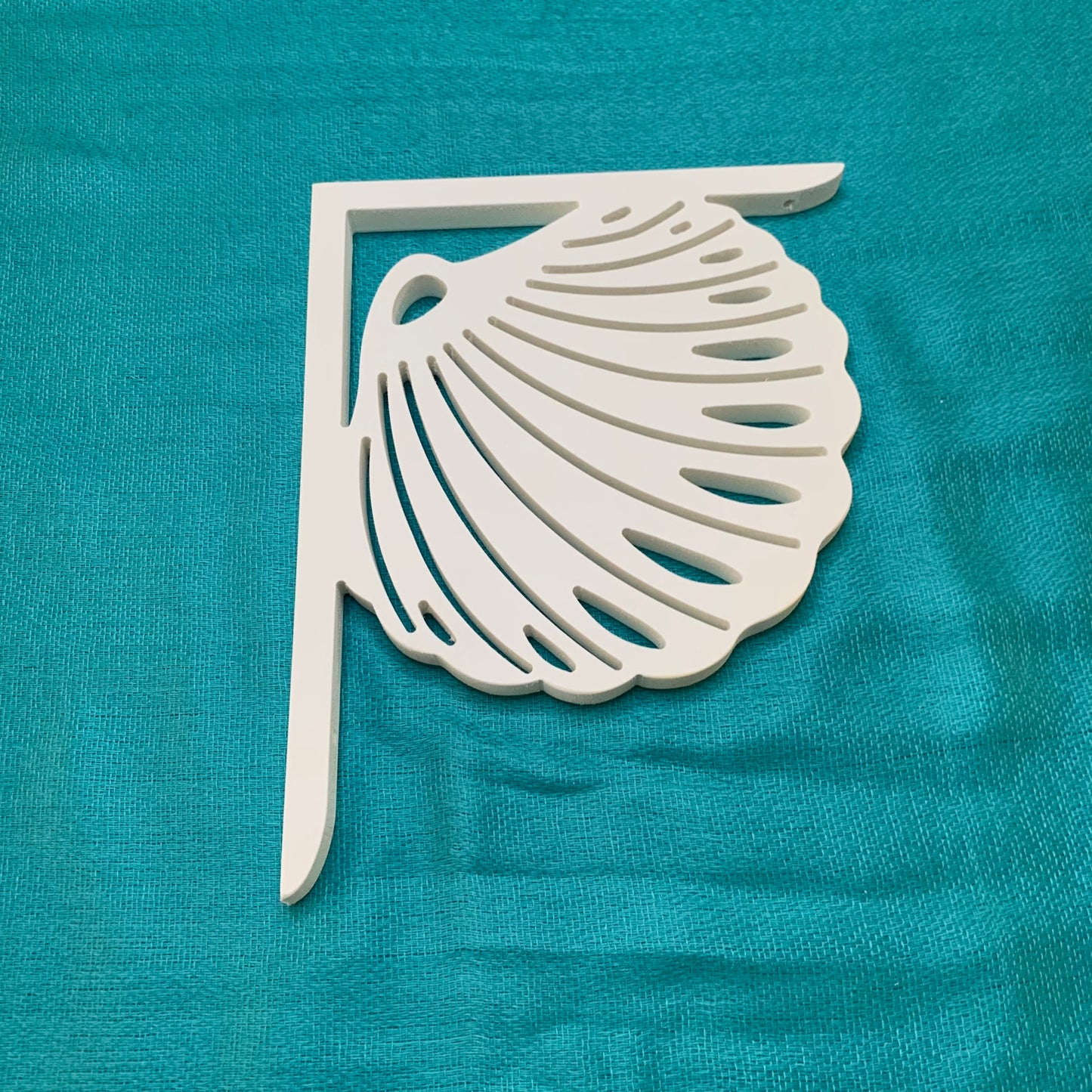 Mailbox Bracket - Seashell - Small 7" x 9"