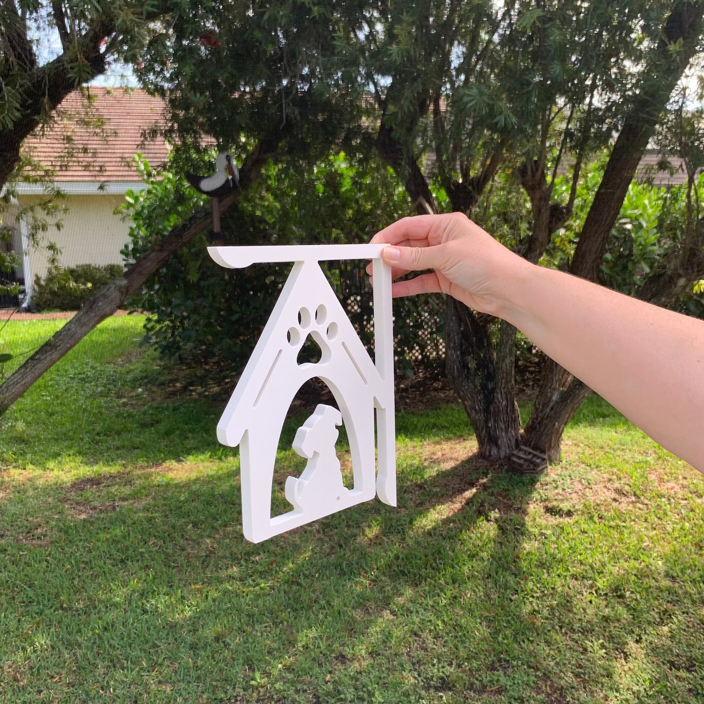 Mailbox Bracket - Puppy in the Doghouse - Small 7" x 9"