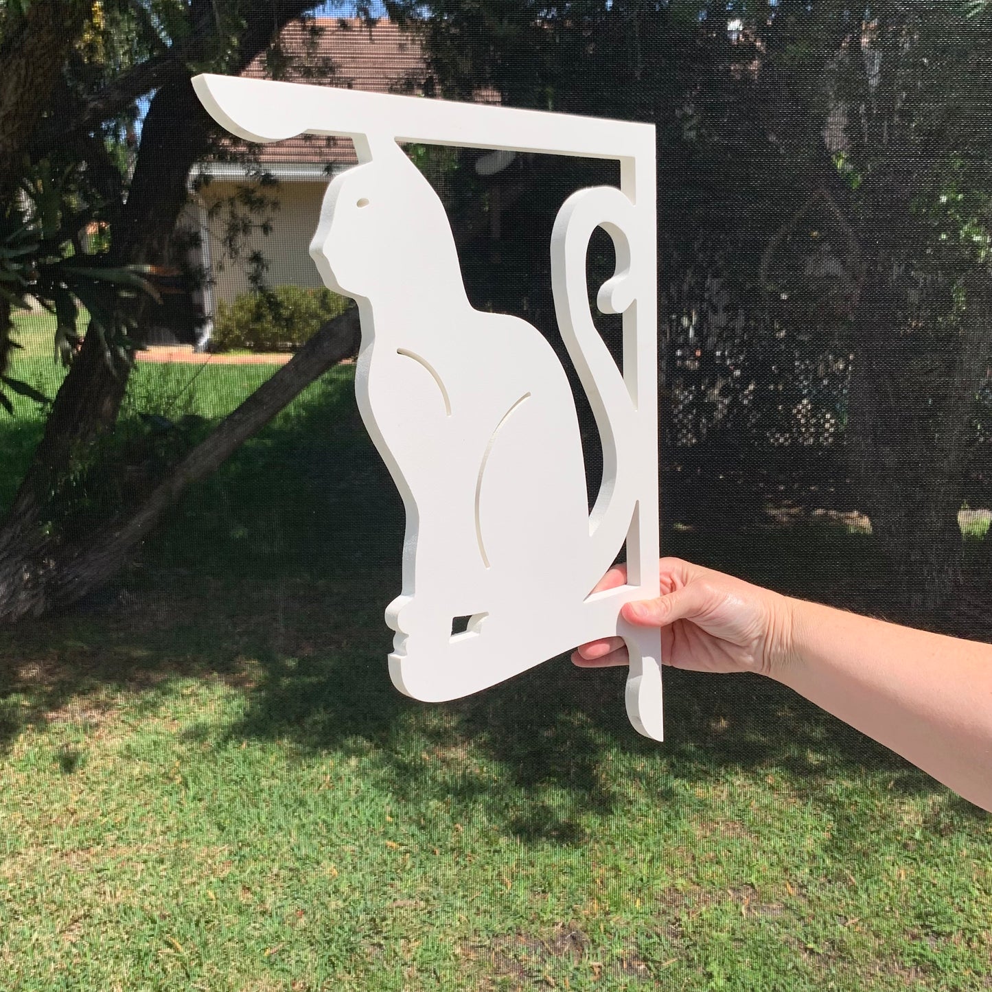 Mailbox Bracket - Cat - Medium 12" x 16"