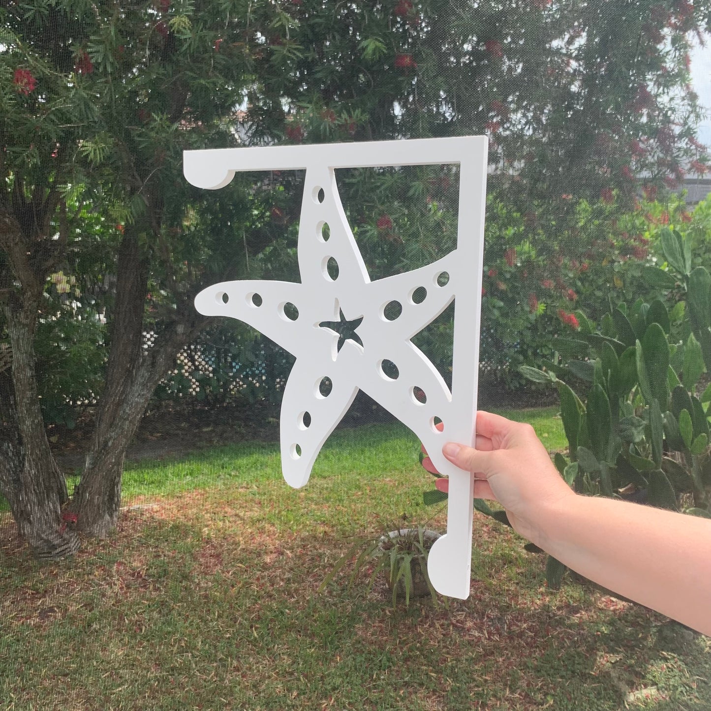 Mailbox Bracket - Starfish - Medium 12" x 16"