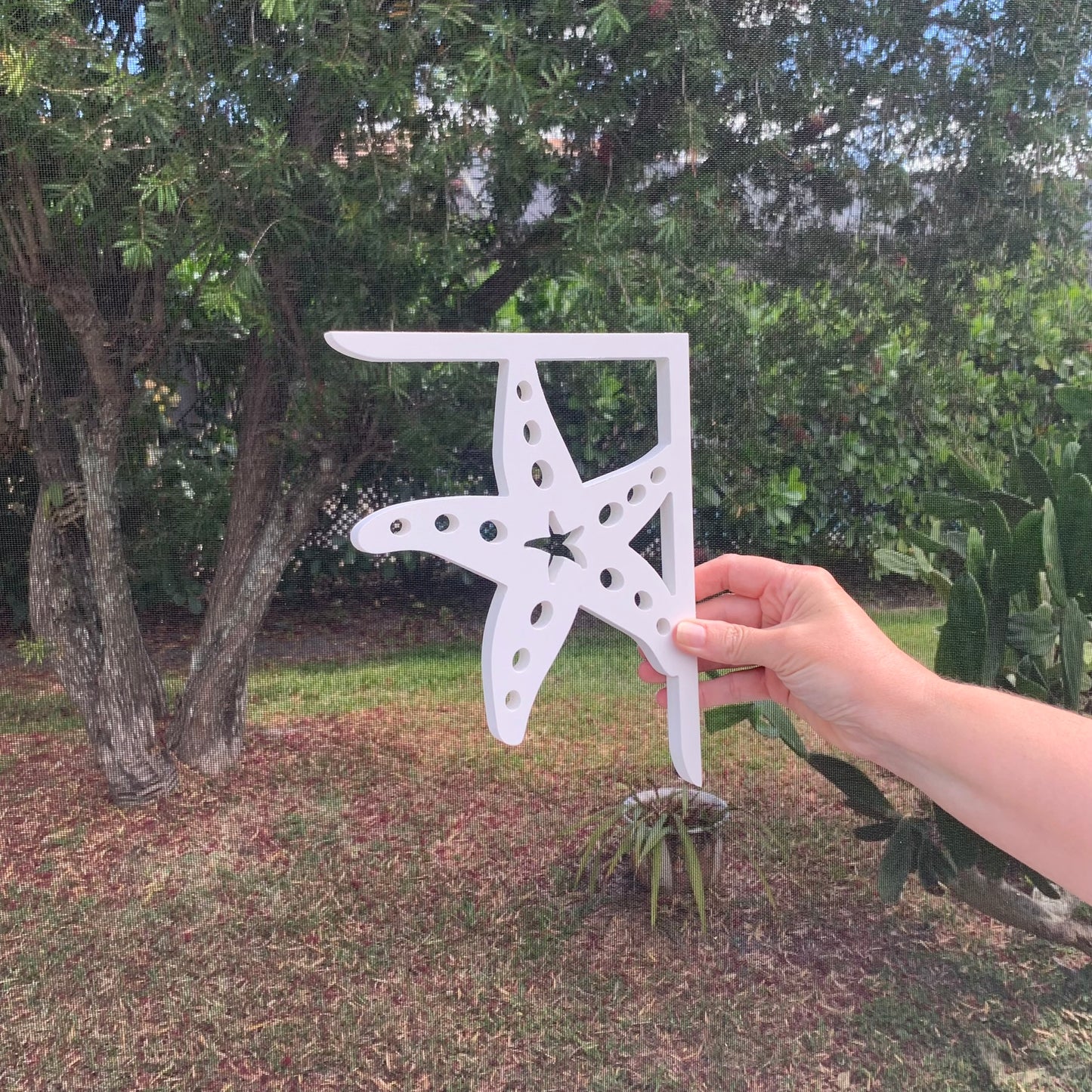 Mailbox Bracket - Starfish - Small 7" x 9"
