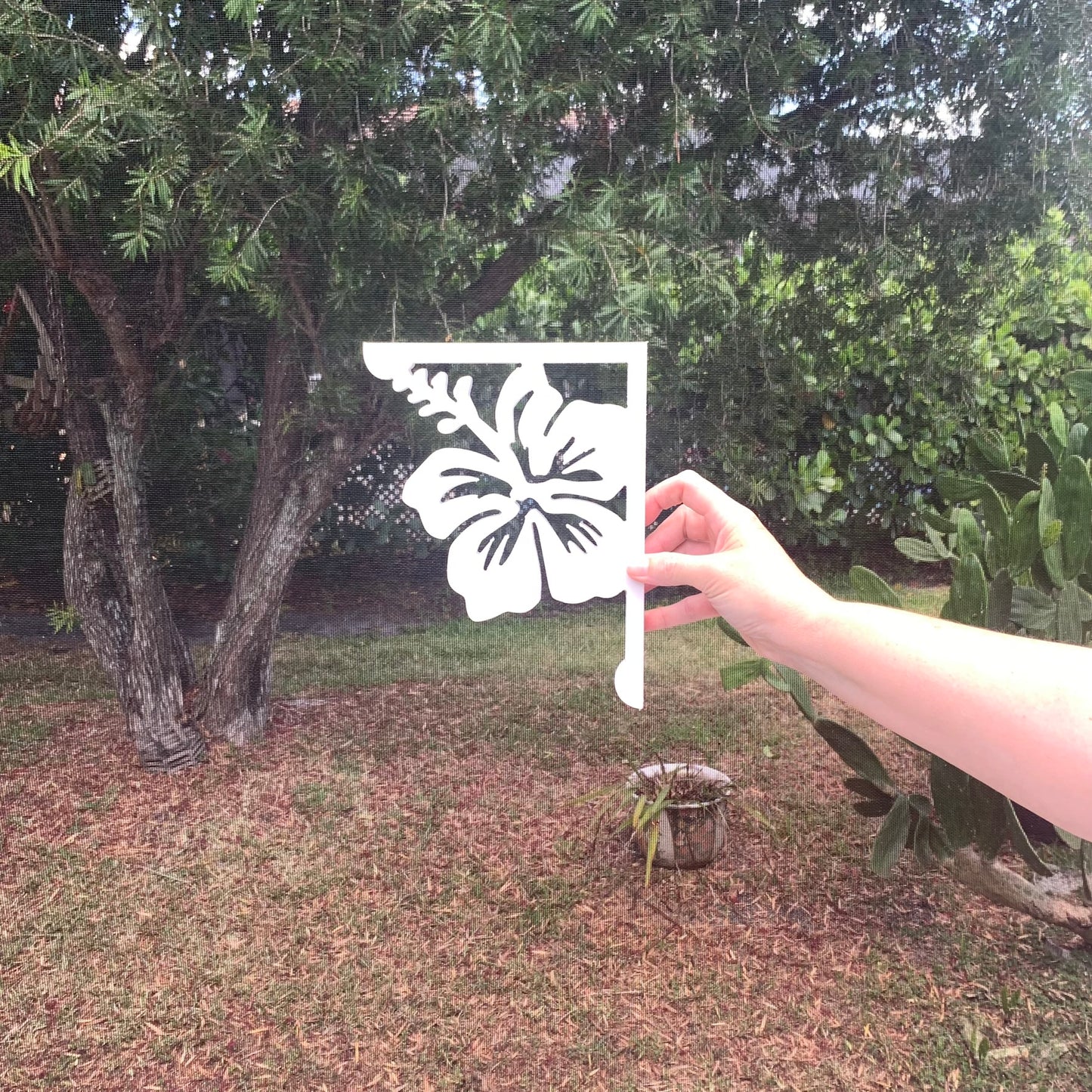 Screen Door Decor - Hibiscus Small X2, Custom Mailbox, Bracket, Outdoor Decor, 7x9 inch Free Shipping to Mainland USA