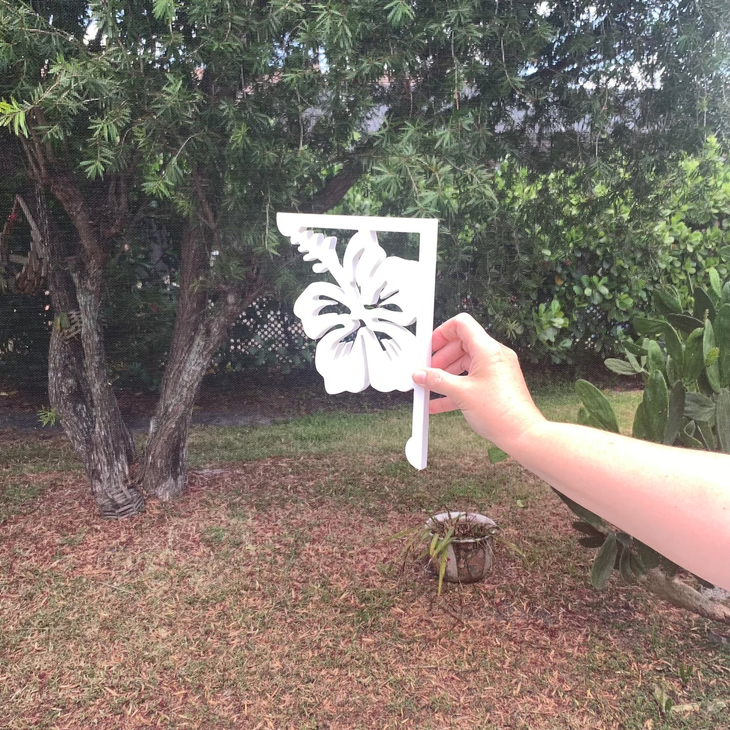 Screen Door Decor - Hibiscus Small X2, Custom Mailbox, Bracket, Outdoor Decor, 7x9 inch Free Shipping to Mainland USA