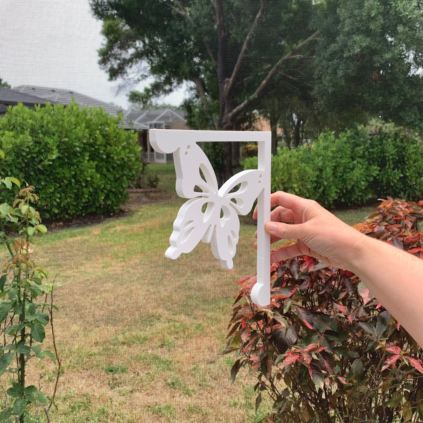 Mailbox Bracket - Butterfly - Small 7" x 9"