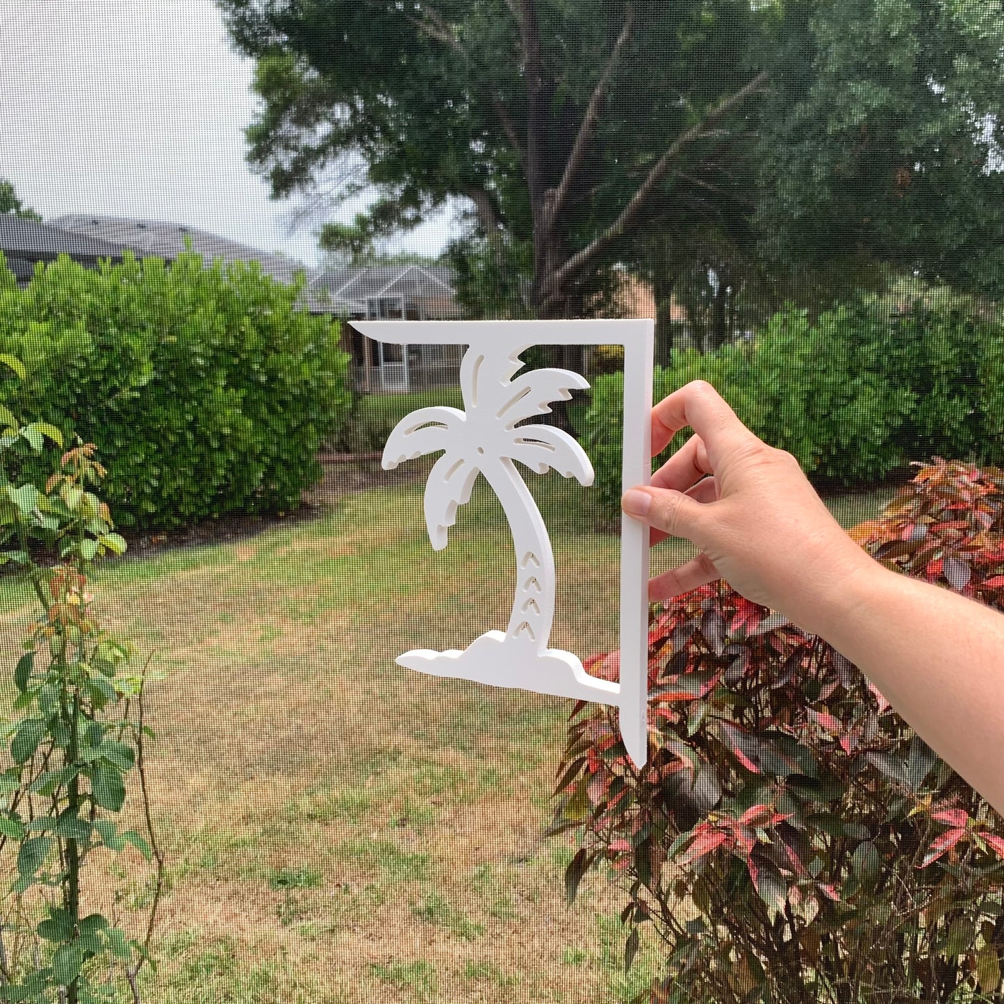 Mailbox Bracket - Palm Tree Island - Small 7" x 9"
