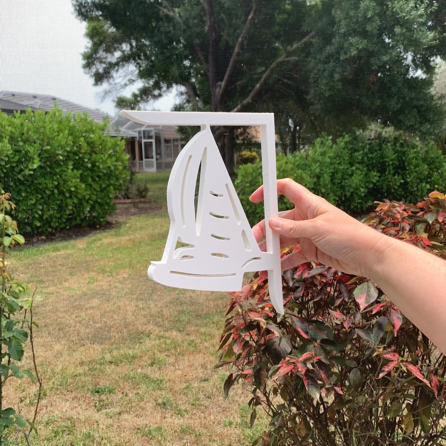 Mailbox Bracket - Catamaran - Small 7" x 9"