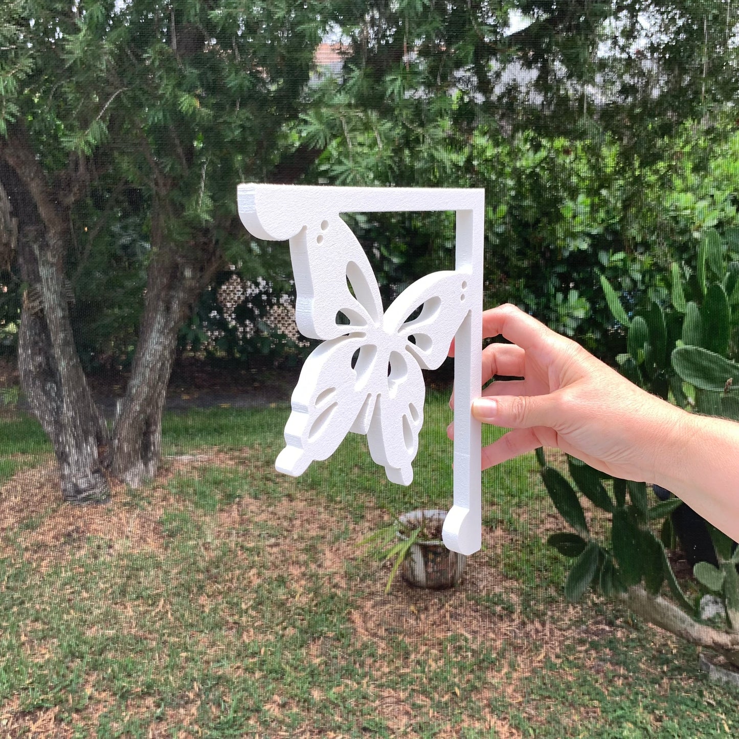 Mailbox Bracket - Butterfly - Small 7" x 9"