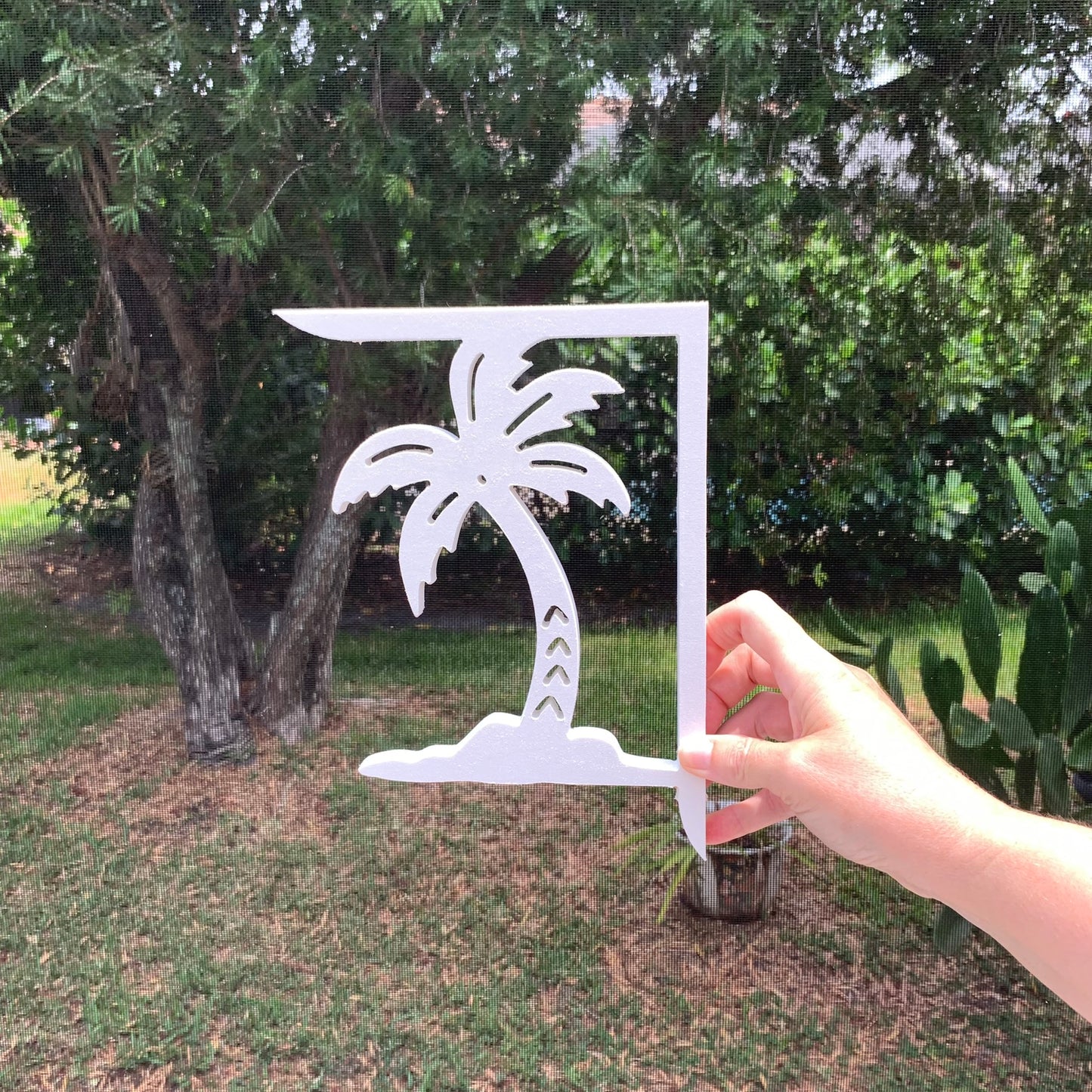 Mailbox Bracket - Palm Tree Island - Small 7" x 9"