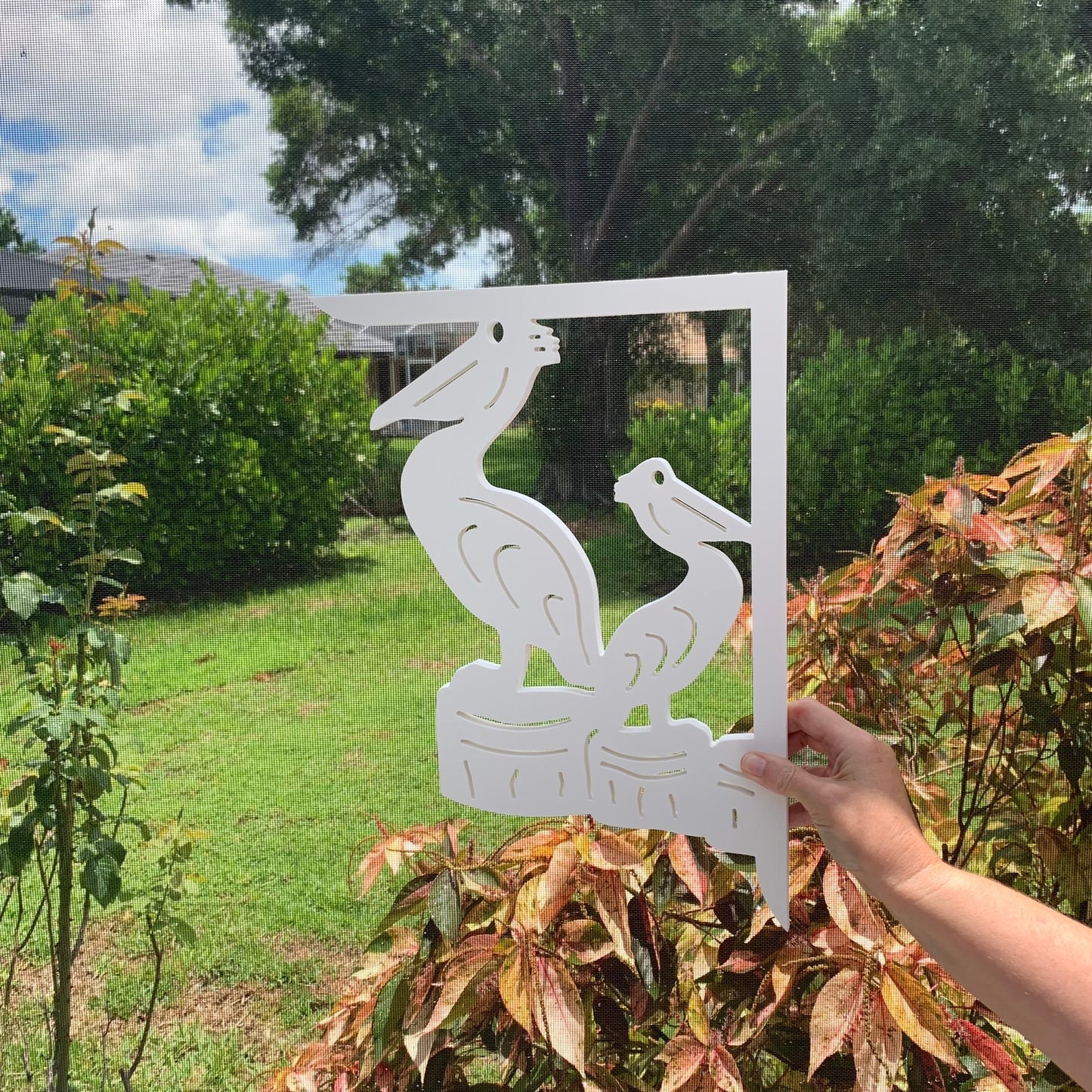 Mailbox Bracket - Pelican with Baby - Medium 12" x 16"