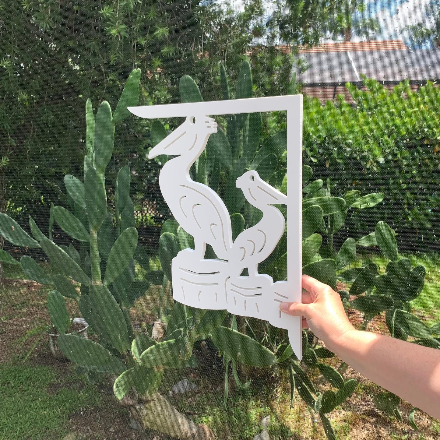 Mailbox Bracket - Pelican with Baby - Medium 12" x 16"