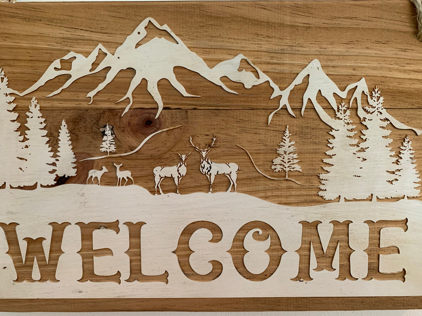 Wall Plaque, Deer Mountain Scene Name or Message Sign, Wood Grain Background, Laser engraved on recycled pallet wood, personalized for you.
