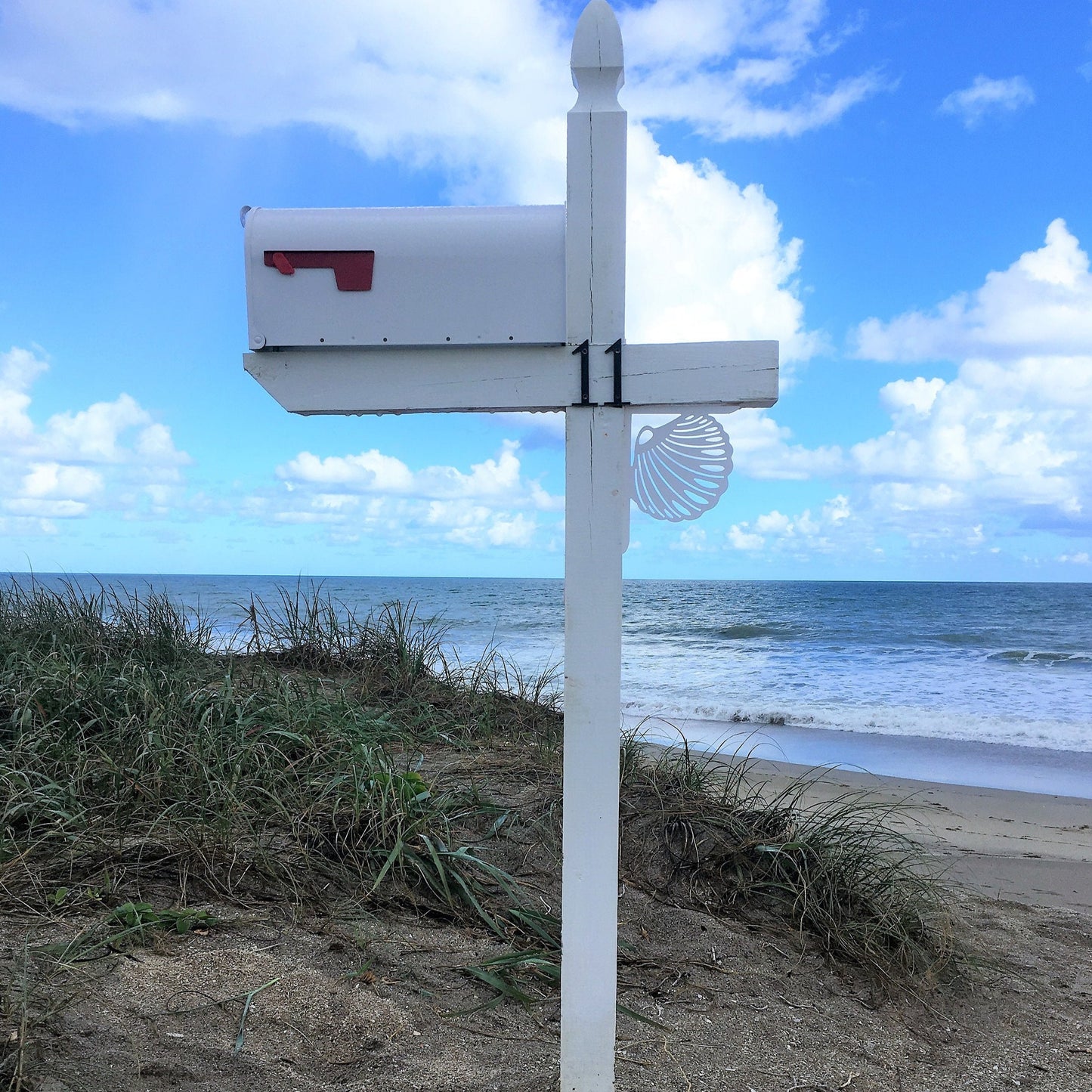Mailbox Bracket - Seashell - Small 7" x 9"
