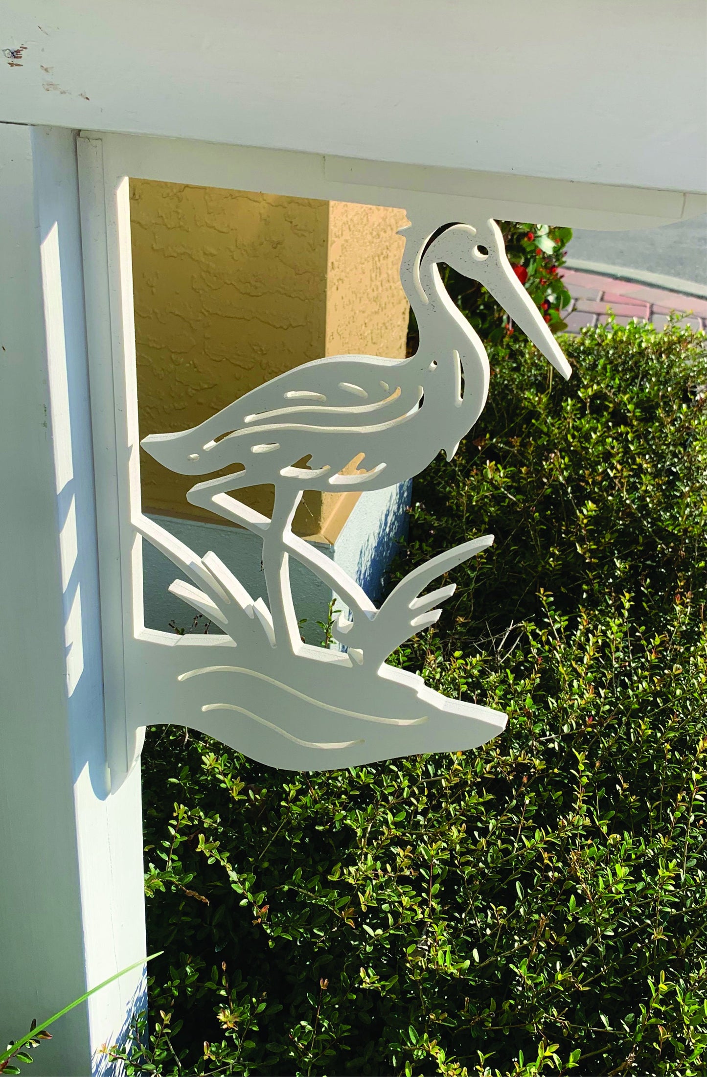 Mailbox Bracket - Heron - Medium 12" x 16"
