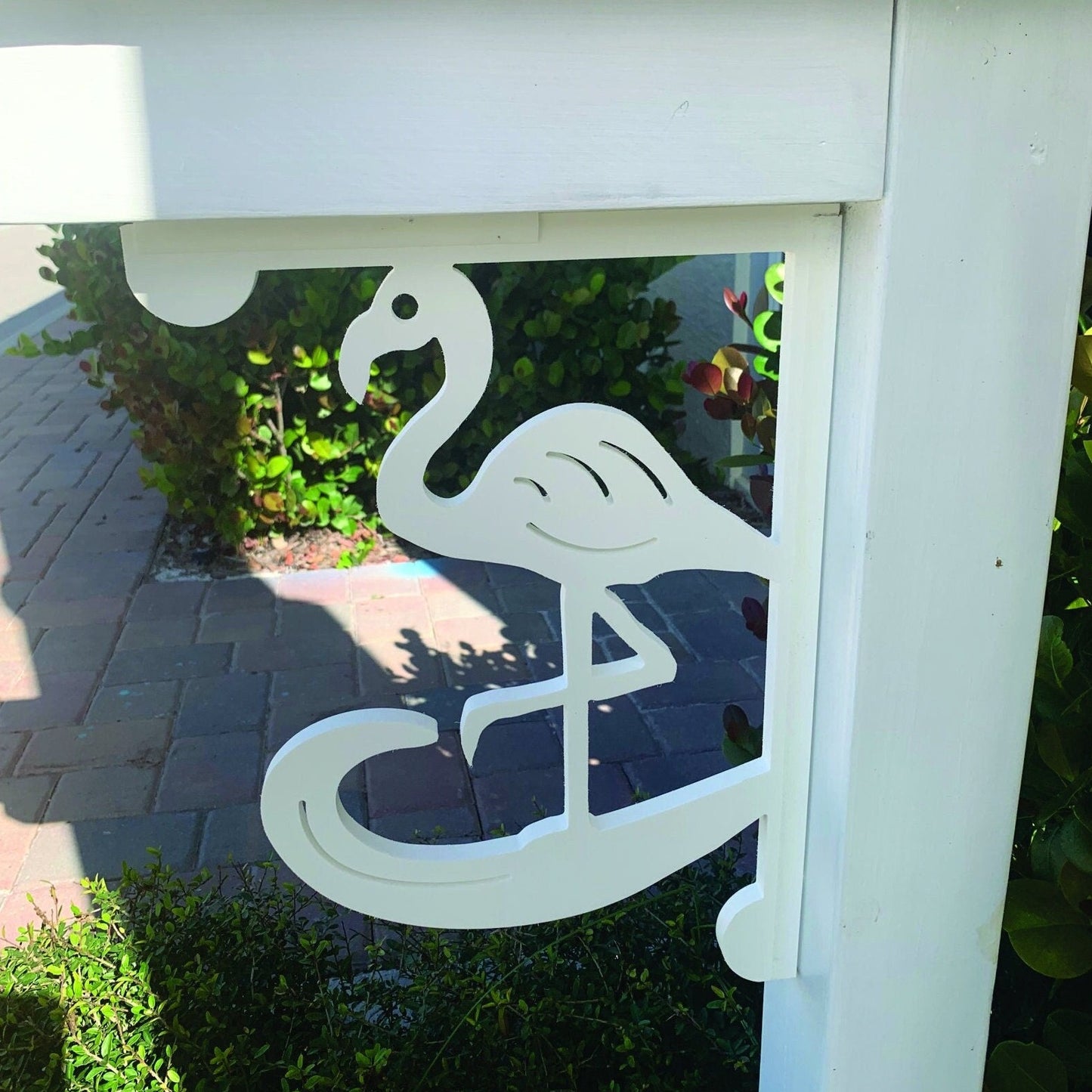 Mailbox Bracket - Flamingo - Medium 12" x 16"