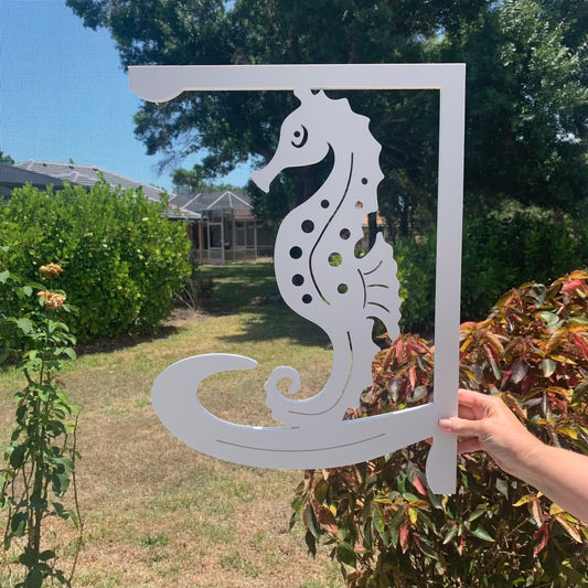 Mailbox Bracket - Seahorse - Large 16" x21"